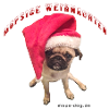 Weihnachtshund mit Hausschmuck