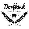 Dorfkind mit Kuh