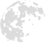 Wolf heult den Mond an