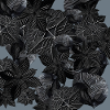 Feuilles monochromes sur fond bleu
