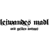 Leiwandes Madl mit geilen Tattoos