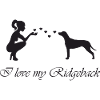 Rhodesian Ridgeback mit Frau