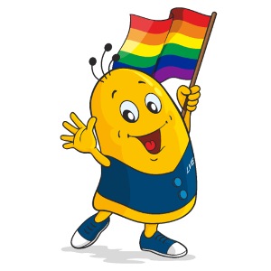 Bini mit Regenbogenflagge