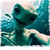 Alien Selfie - Underwater Adventure