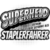 Superheld, clever getarnt als Staplerfahrer