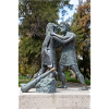 Statue des mythologischen Ringkampfes