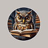 Eule mit Büchern