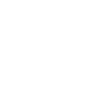 Enfant de l’espace avec rose