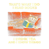 Lesender Waschbär mit Tee
