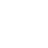 Opa Chef im Hintergrund