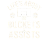 La vita del basket riguarda canestri e assist