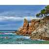 Arche marine près de la falaise