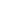 Ich stecke eine Brosche dran