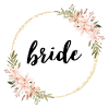Goldener Blütenring mit Blumen
