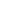 Eleganter Schmetterling mit Blumen im Zeichenstil