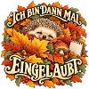 Igel im Laub