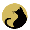 schwarze Katze vor Mond