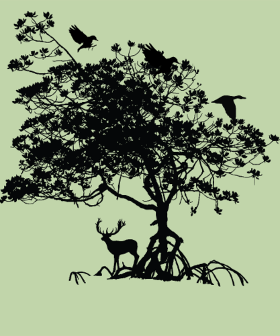 Plongez au cœur de la nature avec ce motif unique représentant un arbre majestueux, un cerf élégant et des oiseaux en plein vol. Un design i...
