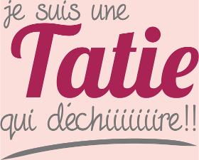 Offrez à votre tatie préférée le t-shirt 'Ma Tatie Qui Déchire' ! Un cadeau humoristique et tendre pour célébrer la meilleure des tantes. Id...