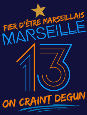 Ce t-shirt vibrant célèbre la fierté marseillaise avec les expressions emblématiques "Fier d'être Marseillais" et "On Craint Degun". Un desi...