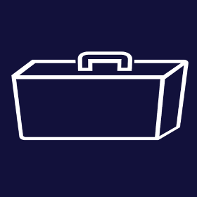 Ce motif représente une valise blanche épurée, symbole de départ et de nouvelles aventures. Son design minimaliste s'adapte à tous les style...