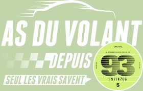 Affichez votre talent de pilote avec le T-shirt As du Volant du 93. Idéal pour les passionnés de conduite et de style urbain. Un cadeau orig...