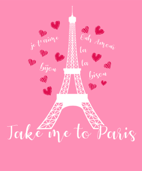 Laissez parler votre cœur avec ce motif délicat de cœurs rouges texturés. Une pluie d'amour pour un style doux et romantique. Parfait pour l...