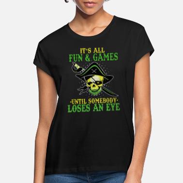 Silmälappu Merirosvon pääkallo silmälappu - Naisten oversized t-paita