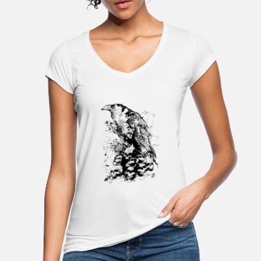 Crow Kråke som ligger på haug med hauger | Death Raven - Vintage T-skjorte for kvinner