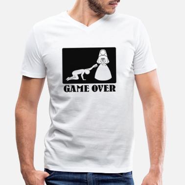 Peli Peli yli häät avioliitto hauska vitsi - Miesten v-aukkoinen t-paita