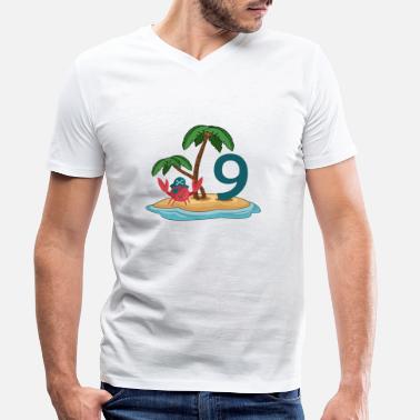 Niedlich Palmen Insel mit Pirat Krabbe - 9. Geburtstag - Männer Bio T-Shirt mit V-Ausschnitt