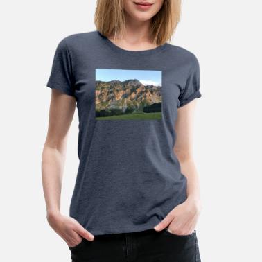 Mount mount - Women&#39;s Premium T-Shirt