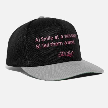 Is It Love Is It Love ? Smile At A Total Stranger - Casquette snapback
