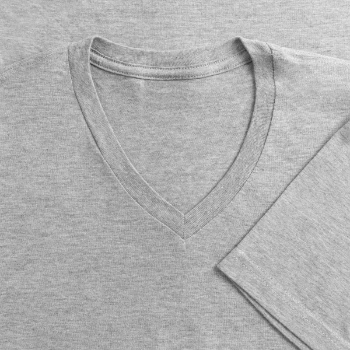 Naisten t-paita v-pääntiellä