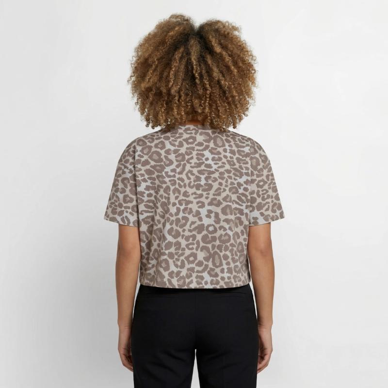 Boxy Leo Women's Premium Organic T-Shirt