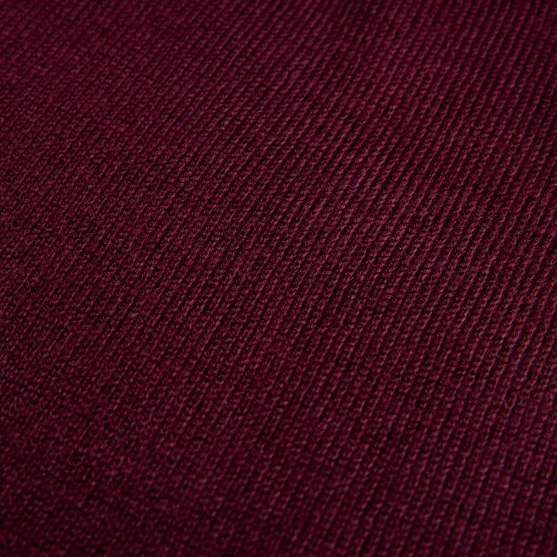 Bestickte Wintermütze