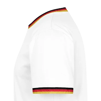 Männer Kontrast-T-Shirt - Weiß/Dreifarbig - Links - AI Model Male 178 light (178cm)