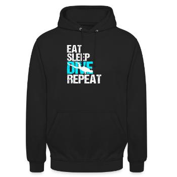 Eat Sleep Dive Repeat Scuba Diving Taucher - Unisex Hoodie - Schwarz - Vorne - Alina (178cm) & Michal (187cm)