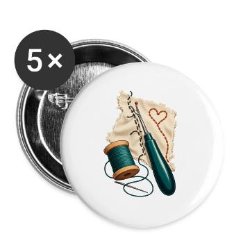 Nahtretter – Nadel, Faden und Geduld - Buttons groß 56 mm (5er Pack) - Weiß - Vorne