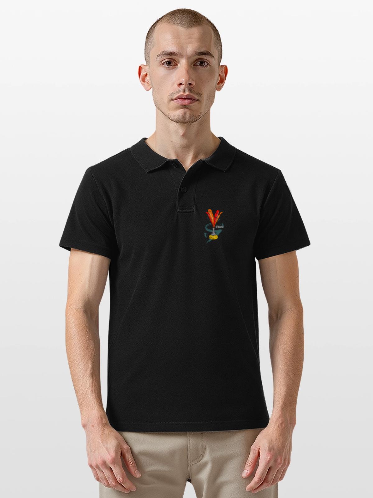Indiaca Geschenkidee - Männer Poloshirt - Schwarz - Vorne - Kai (181cm)
