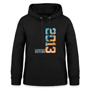 13. GEBURTSTAG LIMITED EDITION 2013 - Frauen Hoodie - Schwarz - Vorne - AI Model Female 172 light (172cm)