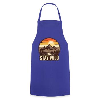 Stay Wild – Bergabenteuer-Abzeichen - Kochschürze - Royalblau - Vorne - AI Model Male 185 dark (185cm)