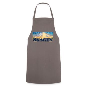 Skagen – Grenen und zwei Meere in Farbe - Kochschürze - Grau - Vorne - AI Model Male 185 dark (185cm)