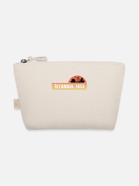 Skyline of Istanbul in a retro design - Organic Pouch - nature