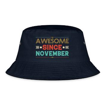 Erstaunlich seit November Geburtstagsgeschenk - Bucket Hat - Navy - Vorne
