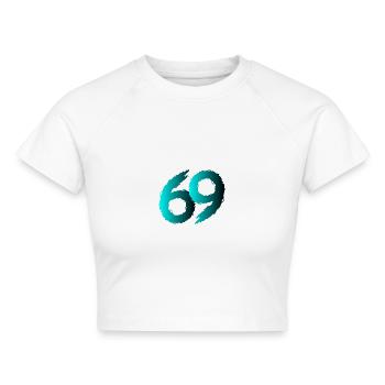 69 Symbol Zahl Neunundsechzig - Cropped Frauen Organic T-Shirt - Weiß - Vorne - AI Model Female 172 dark (172cm)