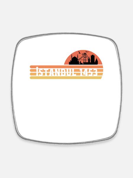 Skyline of Istanbul in a retro design - Square fridge magnet - white