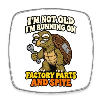 Nicht alt, läuft auf Originalteilen und Spite Turtle - Viereckiger Kühlschrankmagnet - Weiß - Vorne