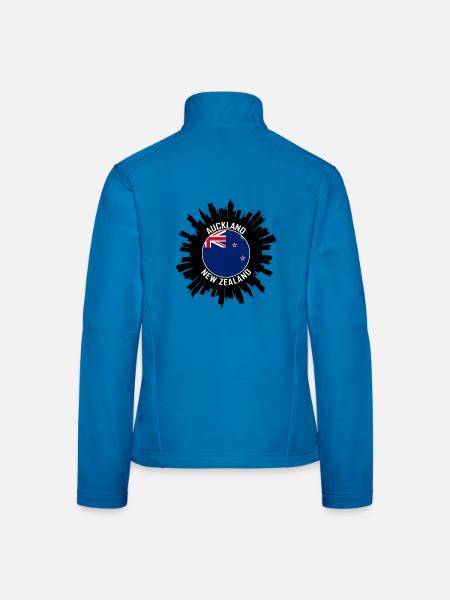 Auckland Skyline Neuseeland Flagge Reisesouvenir - Frauen Softshelljacke - Lichtblau - Hinten