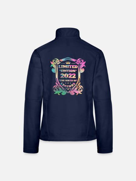 2022 Geburtstag Jahrgang Vintage Regenbogenfarben - Frauen Softshelljacke - Navy - Hinten